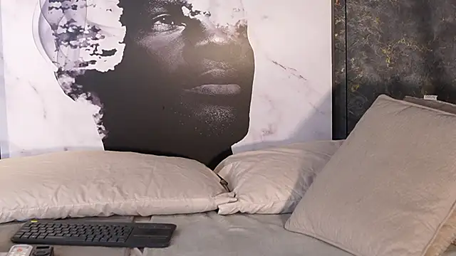 Snapshot of Susan_wall chatting on February 21, 2026, 12:40 pm Susan wall online show from February 21, 2026, 12:40 pm