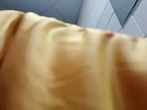 hotCOUPLEPETRA online show from February 19, 2026, 11:07 am