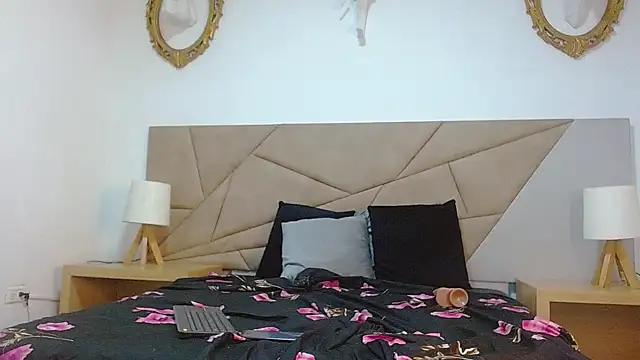 Snapshot of amanda_ramirez chatting on October 27, 2025, 8:54 pm amanda ramirez online show from October 27, 2025, 8:54 pm