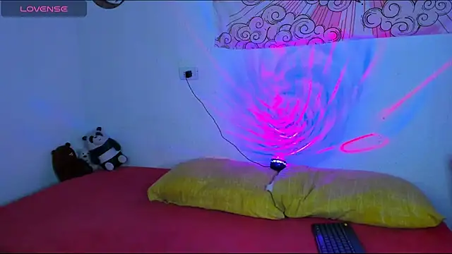 abbie jensen  online show from March 13, 2026, 12:37 am