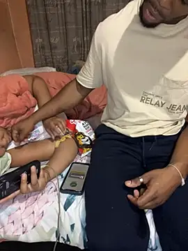 naughty thick online show from October 31, 2025, 6:48 pm