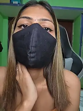 Isha Sax online show from April 11, 2026, 1:59 pm