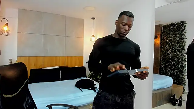 Snapshot of MarcusBlack_ chatting on December 5, 2025, 11:42 am MarcusBlack online show from December 5, 2025, 11:42 am