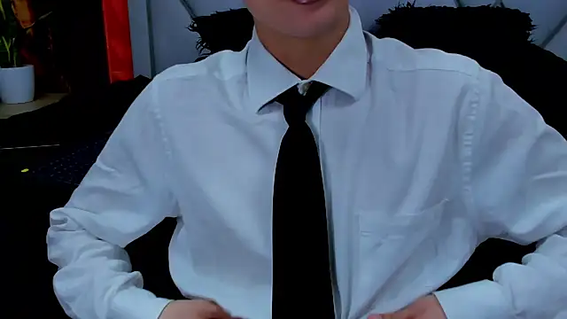 Snapshot of owen-stone chatting on February 14, 2026, 11:49 pm owen-stone online show from February 14, 2026, 11:49 pm