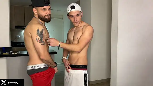 Snapshot of zoneboys chatting on November 27, 2025, 12:11 am zoneboys online show from November 27, 2025, 12:11 am