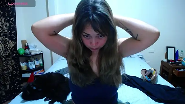 Snapshot of Violet_Bosh chatting on May 18, 2026, 1:06 am Violet Bosh online show from May 18, 2026, 1:06 am