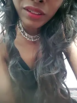 Snapshot of Riya_R24 chatting on November 30, 2025, 11:11 am Riya R24 online show from November 30, 2025, 11:11 am