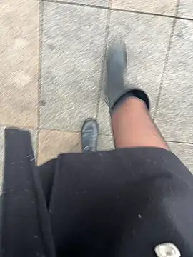 xiaoyuan01 online show from March 17, 2026, 2:36 am