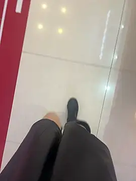 xiaoyuan01 online show from April 10, 2026, 3:13 am