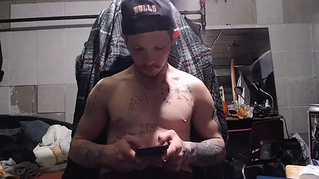 mastertrap online show from December 14, 2025, 8:09 am