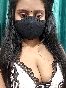 Aanya hotty online show from April 3, 2026, 3:07 pm