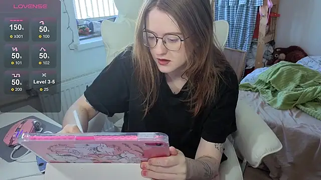 urstripchatgf online show from April 20, 2026, 8:28 am