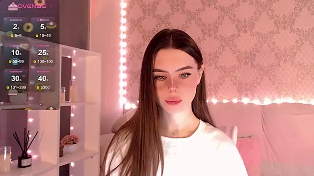 HolyMiax online show from October 18, 2025, 3:30 am