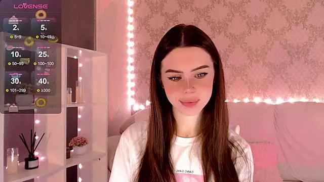 HolyMiax online show from October 16, 2025, 3:37 am