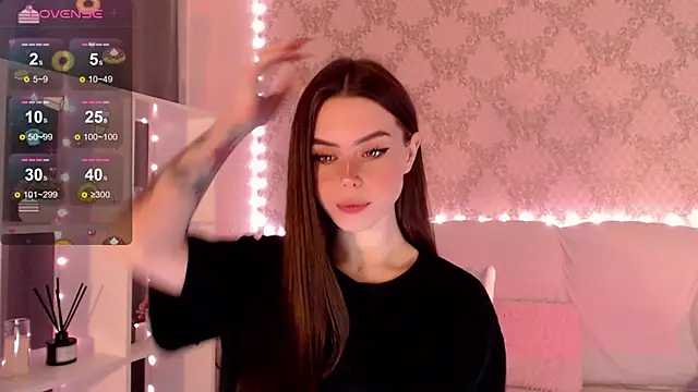 HolyMiax online show from September 9, 2025, 3:38 am