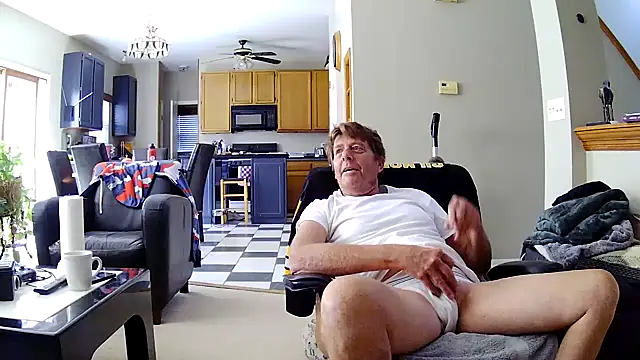 Snapshot of jocoff1 chatting on September 30, 2025, 6:47 pm jocoff1 online show from September 30, 2025, 6:47 pm