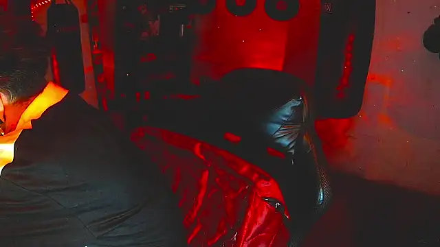 Snapshot of prince_x_dark chatting on November 20, 2025, 9:32 am prince x dark online show from November 20, 2025, 9:32 am