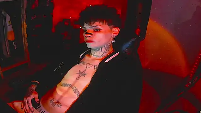 Snapshot of prince_x_dark chatting on November 4, 2025, 5:33 am prince x dark online show from November 4, 2025, 5:33 am