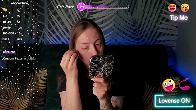 ChristyCrayme online show from May 22, 2026, 10:08 pm