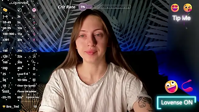 Snapshot of ChristyCrayme chatting on February 7, 2026, 10:18 pm ChristyCrayme online show from February 7, 2026, 10:18 pm