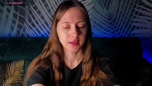 Snapshot of ChristyCrayme chatting on January 31, 2026, 10:08 pm ChristyCrayme online show from January 31, 2026, 10:08 pm