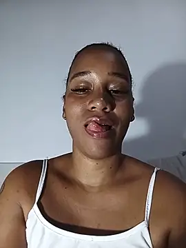 EbonyHorrny online show from May 20, 2026, 1:08 pm