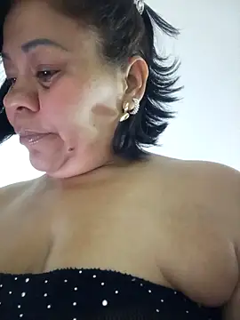 andrea sweet8 online show from December 2, 2025, 1:02 pm