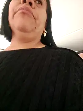 andrea sweet8 online show from December 15, 2025, 11:38 am