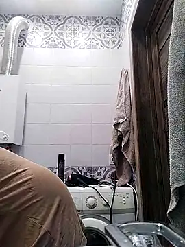 Snapshot of HoneyNelly chatting on October 7, 2025, 7:59 pm HoneyNelly online show from October 7, 2025, 7:59 pm