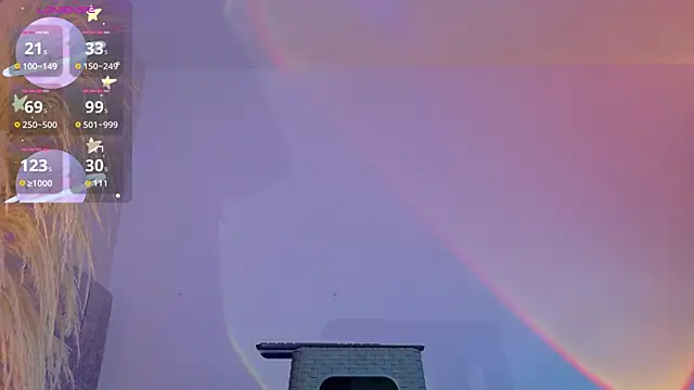 liiamluna  online show from April 9, 2026, 10:10 am