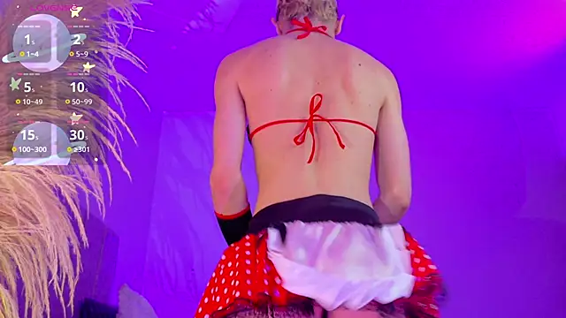 liiamluna  online show from January 15, 2026, 9:23 am