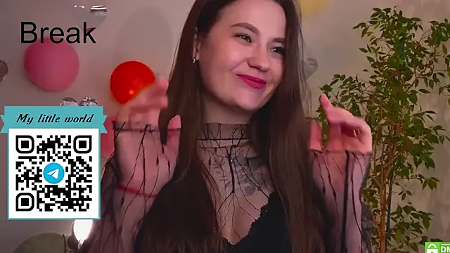 Snapshot of mia_here chatting on November 15, 2025, 2:04 am mia here online show from November 15, 2025, 2:04 am