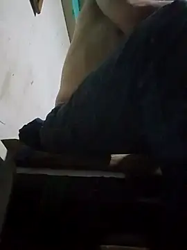 Raspinxx online show from November 30, 2025, 6:47 am