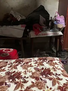 chenyu0308 online show from November 3, 2025, 6:07 am