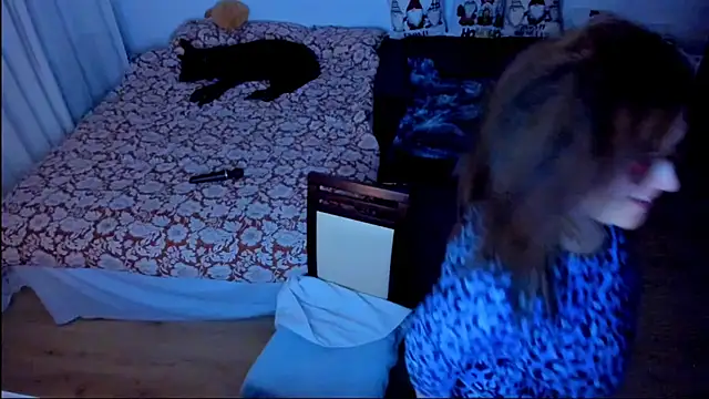 Snapshot of Squirt_Kimm chatting on December 20, 2025, 2:42 pm Squirt Kimm online show from December 20, 2025, 2:42 pm