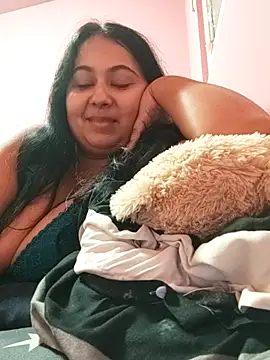 Snapshot of Melissa10 chatting on December 2, 2025, 11:50 pm Melissa10 online show from December 2, 2025, 11:50 pm