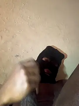 Snapshot of xgeee chatting on October 1, 2025, 12:20 pm xgeee online show from October 1, 2025, 12:20 pm