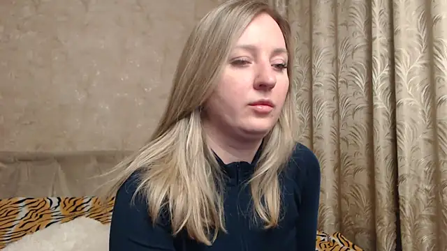 hotsteacher online show from April 15, 2026, 1:00 am