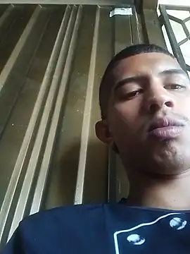 Snapshot of tu_flaco_rico chatting on October 11, 2025, 3:35 pm tu flaco rico online show from October 11, 2025, 3:35 pm