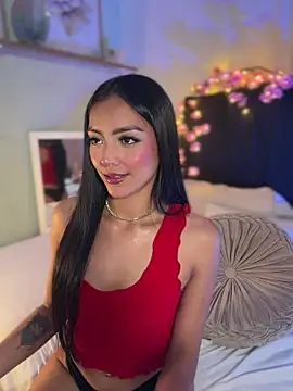 im-isabella online show from May 15, 2026, 11:58 pm