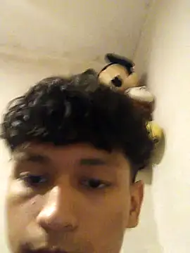 Jean200600 online show from October 17, 2025, 10:44 pm