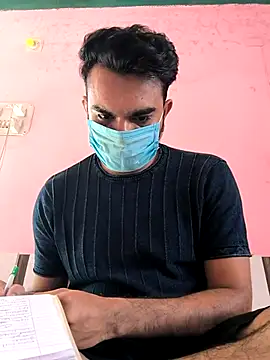 Snapshot of Riyansh_mehta chatting on October 13, 2025, 6:48 am Riyansh mehta online show from October 13, 2025, 6:48 am