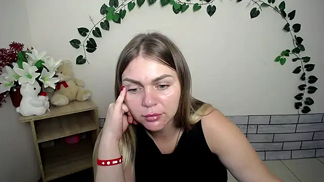 Snapshot of Magic_Katarina_ chatting on September 10, 2025, 6:34 am Magic Katarina online show from September 10, 2025, 6:34 am