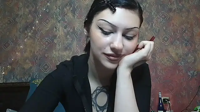 Snapshot of Susie_su chatting on December 4, 2025, 8:57 am Susie su online show from December 4, 2025, 8:57 am