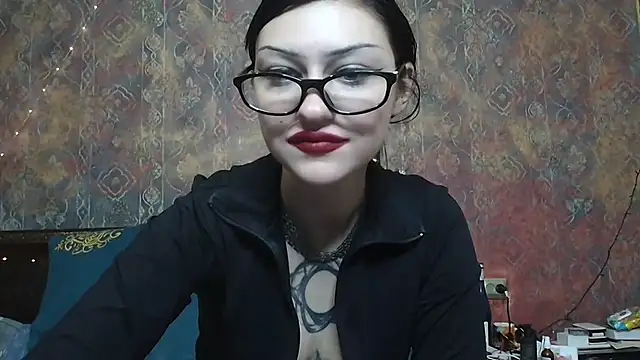 Snapshot of Susie_su chatting on November 30, 2025, 12:28 pm Susie su online show from November 30, 2025, 12:28 pm