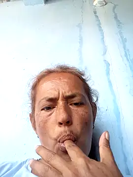 jendall189 online show from November 8, 2025, 6:44 pm