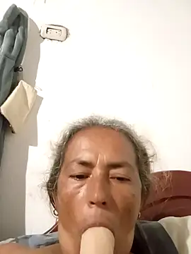 jendall189 online show from October 29, 2025, 1:48 am