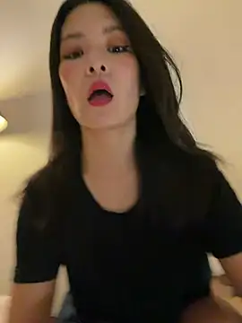 Snapshot of Ninazhang chatting on January 16, 2026, 5:44 am Ninazhang online show from January 16, 2026, 5:44 am