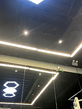 Snapshot of Ninazhang chatting on December 3, 2025, 2:01 am Ninazhang online show from December 3, 2025, 2:01 am