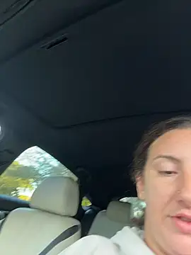 sweetsirenn online show from December 5, 2025, 12:48 pm